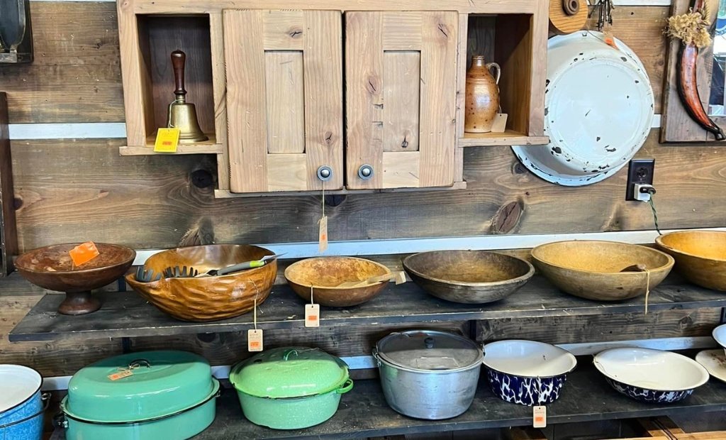 Kitchens Plus Country Store - Visit Wabash County